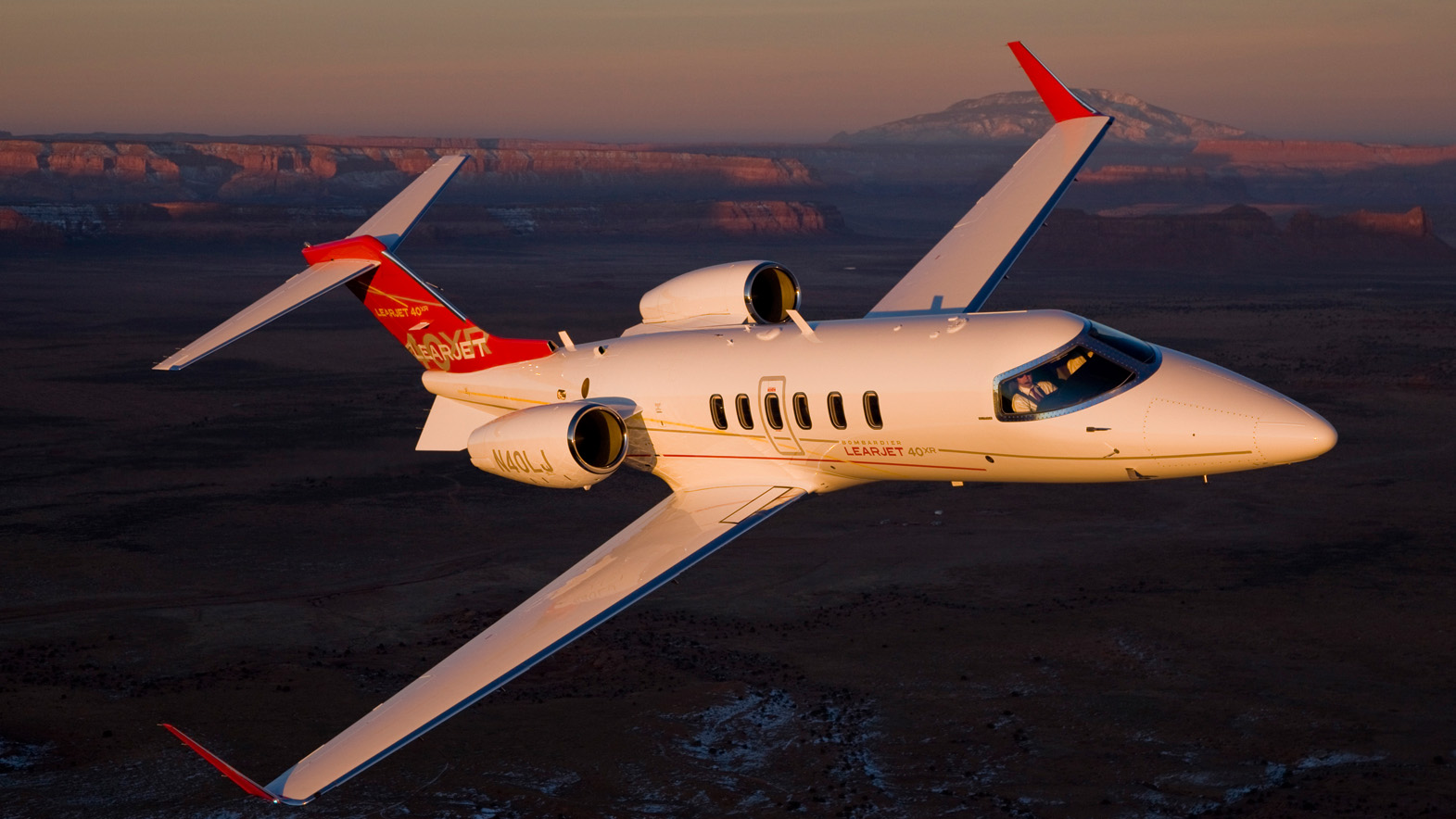 BOMBARDIER LEARJET 40 40XR BOMBARDIER LEARJET 40 40XR