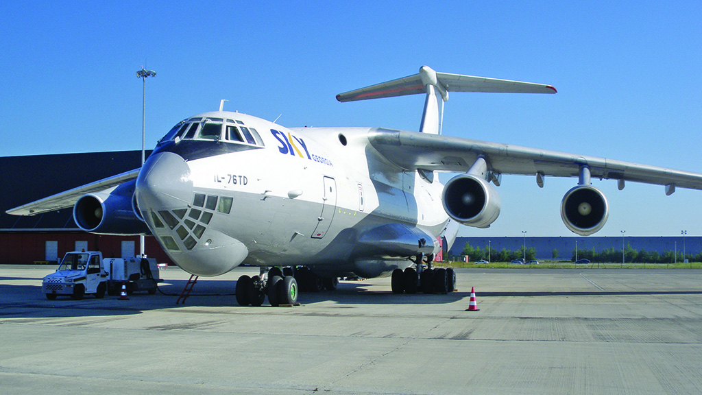 ILYUSHIN IL-76T AND IL76-TD