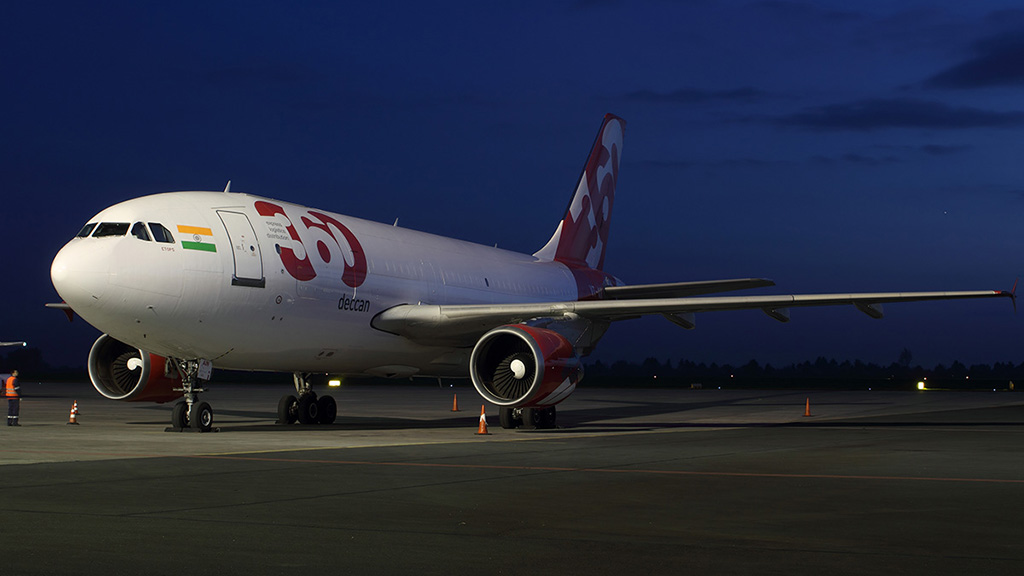 AIRBUS A310-300F