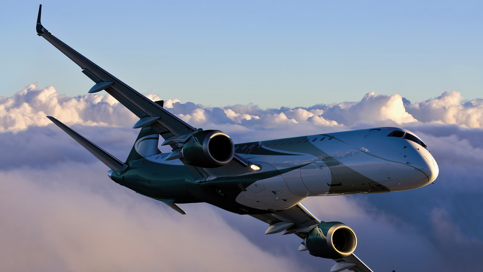 EMBRAER LINEAGE 1000 EMBRAER LINEAGE 1000
