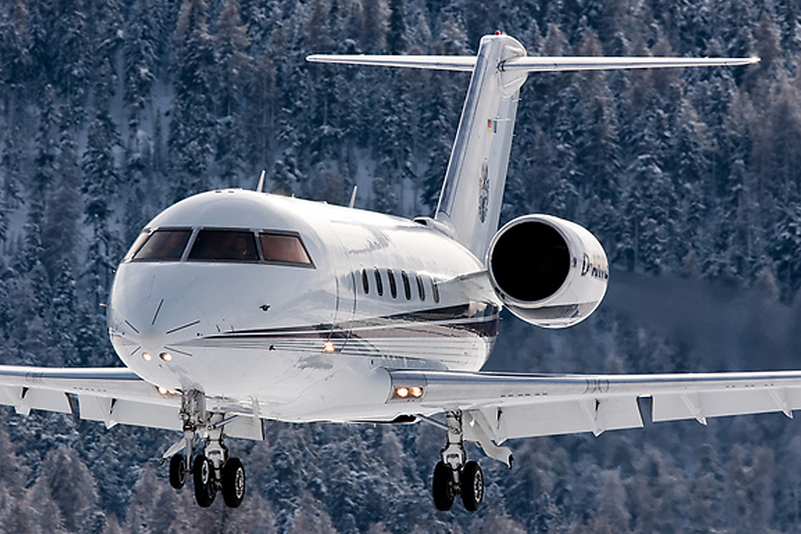 BOMBARDIER CHALLENGER 600 601