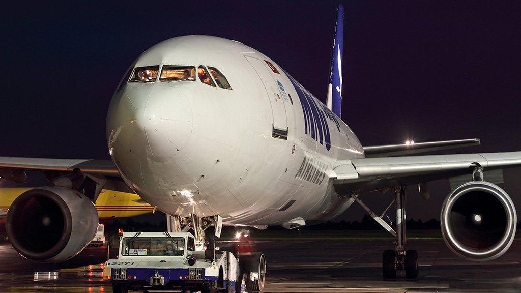 AIRBUS A300 B4F