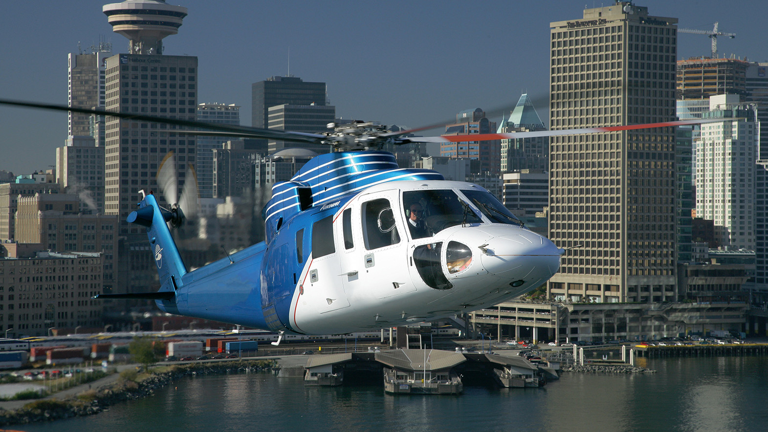 SIKORSKY S-76 SIKORSKY S-76